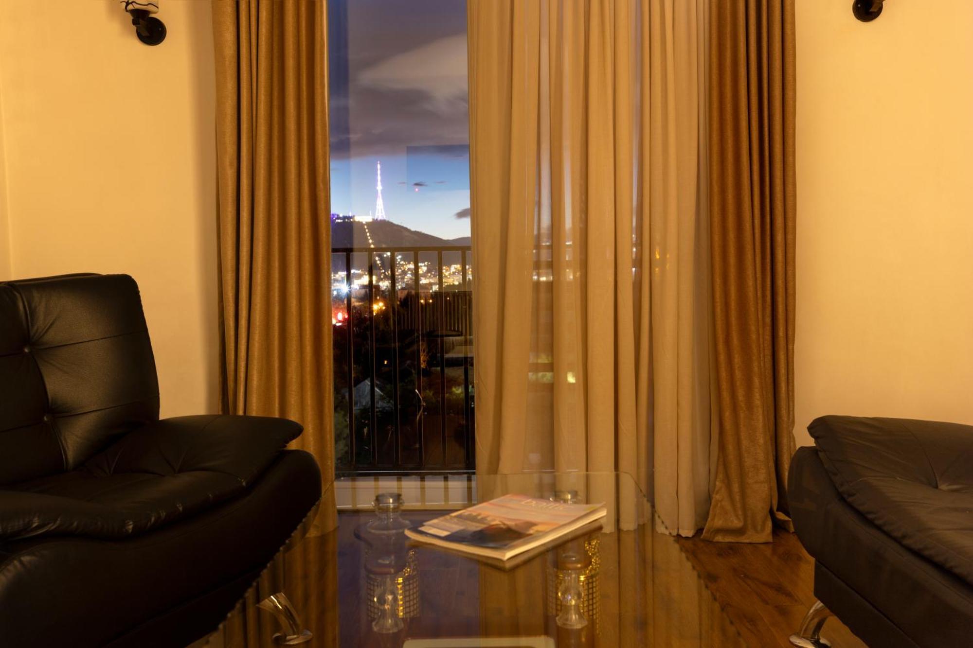 Hotel Grand Palace Tbilisi Cameră foto